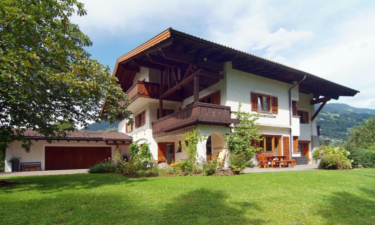 Schneider Apartment
